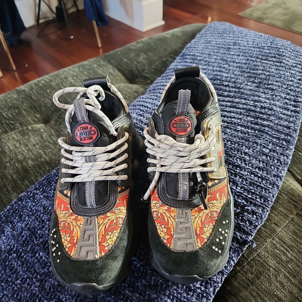 Versace Chain Reaction Men’s Multicolor Floral Pattern Sneakers EU 38/5, Women 7
